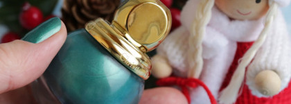 Dior Diorific Vernis Nail Lacquer 809 Emerald - один из драгоценных каменей рождественской коллекции Dior Precious Rocks