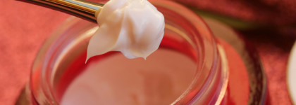 Два крема Clarins из антивозрастной линейки Super Restorative