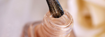 Солнце на кончиках пальцев. Dior Nail Protection and Radiance # 026 Sun Glow