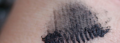 Что не так со стойкой тушью для ресниц Kanebo Sensai Mascara 38℃