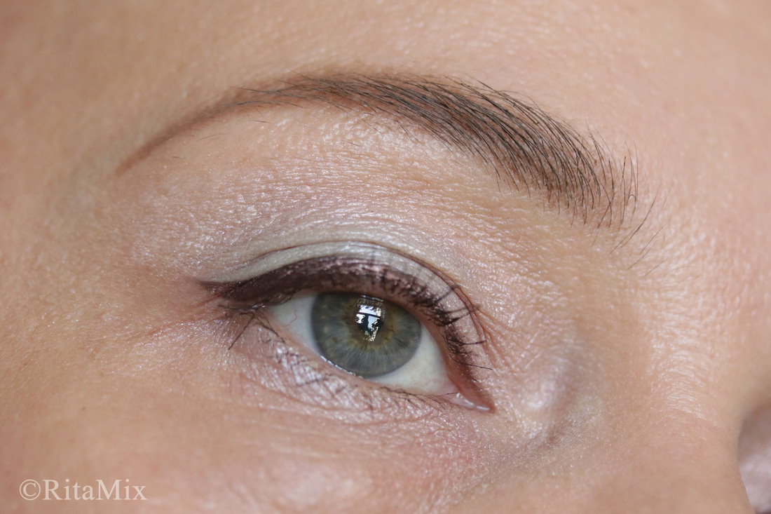 MAC Eye Brows Styler # brunette + MAC Eye Brows Big Boost Fibre Gel # brunette