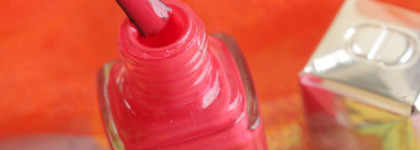 Два оттенка для лета. Dior Le Vernis # 539 Lucky Dior и Dior Le Vernis # 675 Diorcharm