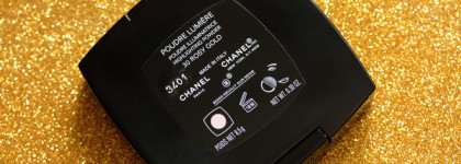 Мерцающая пудра-хайлайтер Chanel Poudre Lumiere Highlighting Powder 30 rosy gold