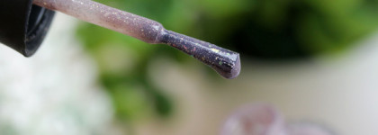 Кое-что для ногтей: лак, топ и жидкость для снятия лака