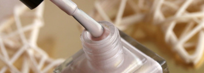 ANNY Nail Polish # 222.80 California dreamin, # 243 welcome aboard, # 317.50 golden ivory