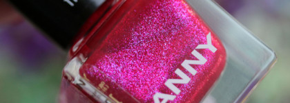 Какие времена, такие и праздники. ANNY Nail Polish # 110.50 pink flash и # 357 granite star