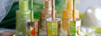 Летний маникюр с лаками Mavala - #183 pistachio, #182 fresh melon и #388 gold cosmic