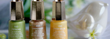 Летний маникюр с лаками Mavala - #183 pistachio, #182 fresh melon и #388 gold cosmic