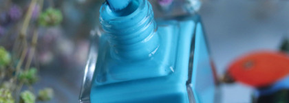 ANNY Nail Polish # 384.60 pool party и # 385.90 fashion life is a beach