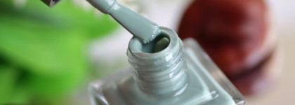 Anny Nail Polish # 371.40 save the green