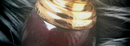 Кусочек рождества на кончиках пальцев или Dior Diorific Vernis Nail Enamel  # 995 Minuit