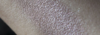 Одноцветные минеральные тени для век Clarins Ombre Minerale Mineral Eyeshadow Smoothing & Long-Lasting - 09 lavender tea