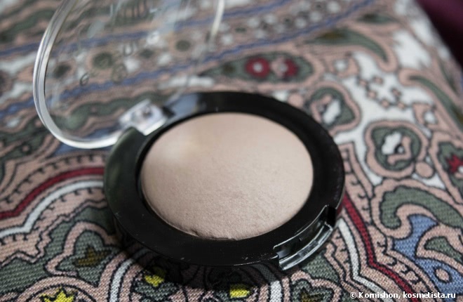 Запеченные тени Essence I love nude eyeshadow в оттенке №05 my favorite tauping: скучный тауп или скульптор для белоснежек?