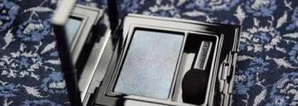 Estee Lauder Pure Color Envy Defining Eye Shadow - одноцветные тени для век в оттенке 02 indigo ego