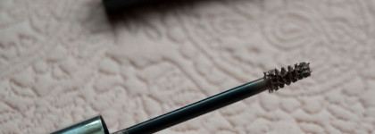 Эффект мохнатых бровей: Pupa Eyebrow Plumping Gel - Гель для бровей, 002Brown