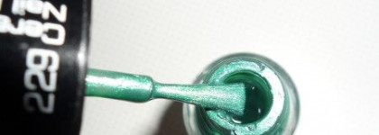 Можжевельник, водоросли и мерцание слоновой кости - стойкие лаки Artdeco (новинки лета 2011)