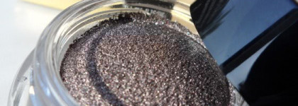 Кремовые тени Chanel Illusion D'Ombre Long Wear Luminous Eyeshadow 83 Illusoire