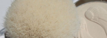 Victoria's Secret Angel Gold Fragrant Shimmer Powder - парфюмированный шиммер для тела для начинающих