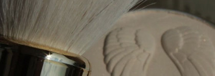 Victoria's Secret Angel Gold Fragrant Shimmer Powder - парфюмированный шиммер для тела для начинающих