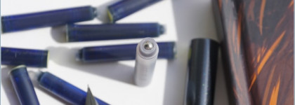 Sensai Liquid Eyeliner 02 Brown - Подводка-хамелеон, с кисточкой и кнопочкой