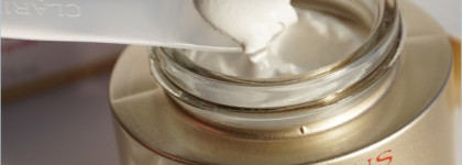 Clarins V-Facial Intensive Wrap Моделирующая маска с дренирующим эффектом