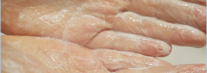 Paula's Choice Resist Perfectly Balanced Foaming Cleanser - идеальная пенка для умывания