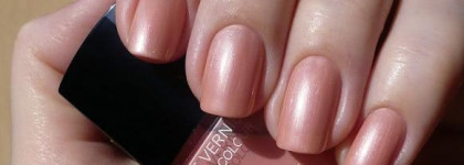 Chanel Le Vernis #515 Peche Nacree, #557 Morning Rose