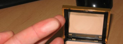 Пудра YSL Matt and Radiant Pressed Powder и блеск Chanel Levres Scintillantes #98 Galactic