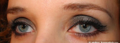 Полудрагоценные Mac Mineralize Eye Shadow Clarity, Blue Sheen, Rare Find