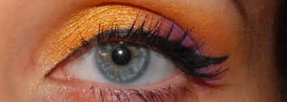 Палетка теней Kiko Colour Fever Eyeshadow Palette 04