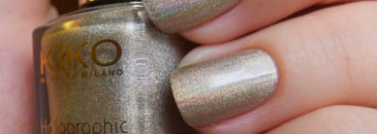 Голографики от Kiko