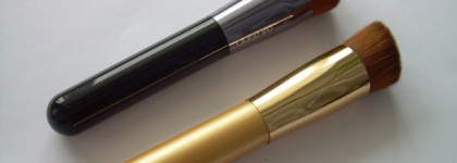 Кистей много не бывает или Professional Rounding Angle Foundation Brush от Missha