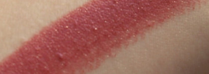 Помада Chanel Rouge Coco Hydrating Creme Lip Colour №05 Mademoiselle