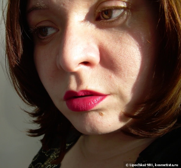 Весна и лето в ярких красках вместе с помадой Chanel Rouge Allure Velvet Luminous Matte Lip Colour №50 La Romanesque