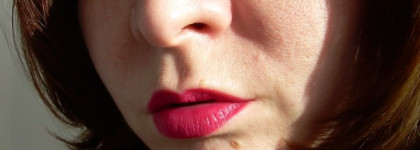 Весна  и лето в ярких красках вместе с помадой Chanel Rouge Allure Velvet Luminous Matte Lip Colour №50 La Romanesque