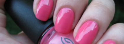 Игра в дочки-матери: China Glaze Mom's Chiffon