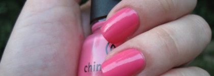 Игра в дочки-матери: China Glaze Mom's Chiffon