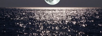 Темная сторона Луны: O.P.I. Baby It’s “Coal” Outside!