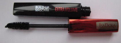 Прекрасная Isa Dora в моей косметичке