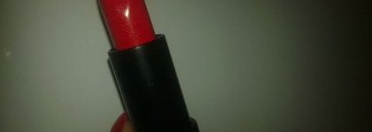 На новый год быть чертовски красивой.