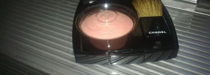 Они чудесны! - румяна из весенней коллекции Chanel Joues Contraste Powder Blush №65 «Espiegle», 4 gr