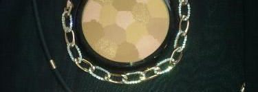 Девочки! наконец-то она моя-Guerlain Terracotta Light Sheer Bronzing Powder – Компактная бронзирующая пудра «Терракота»№01 blondes