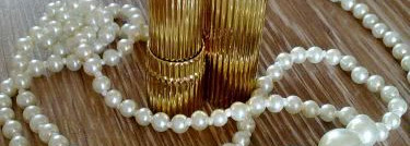 Королева бала или Estee Lauder увлажняющая помада для губ Signature # L76 Pink Kiss