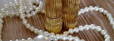 Королева бала или Estee Lauder увлажняющая помада для губ Signature # L76 Pink Kiss