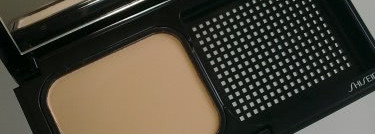 Плакать или радоваться? - Shiseido Sheer Matifying Compact SPF 10 – Полупрозрачная матирующая пудра, № I 00 Very light ivory