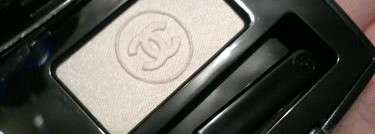 Тени Chanel Ombre Essentielle Soft Touch Eye Shadow, №60 Ivory