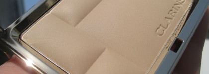 Clarins Ever Matte Mineral Powder Compact SPF 15 – Компактная пудра с матирующим эффектом №01 Transparent Light