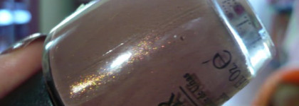 Деревянные башмачки оказались малы....OPI Wooden Shoe Like to know