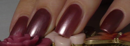 OPI Chicago Champagne Toast NL S63 & OPI Nomad`s Dream NL P02