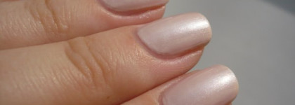 OPI Play the Peonies NL S10 - создан для невест и ангелов